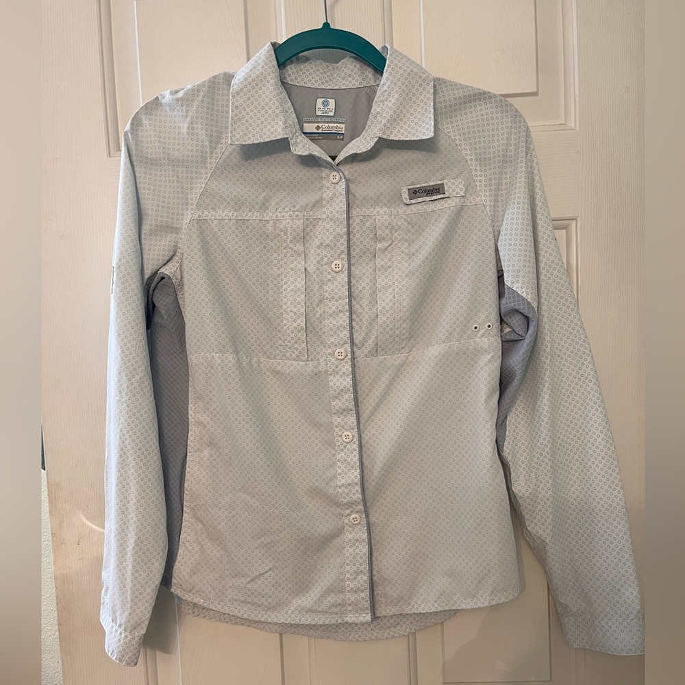 Columbia fishing sporting blouse small